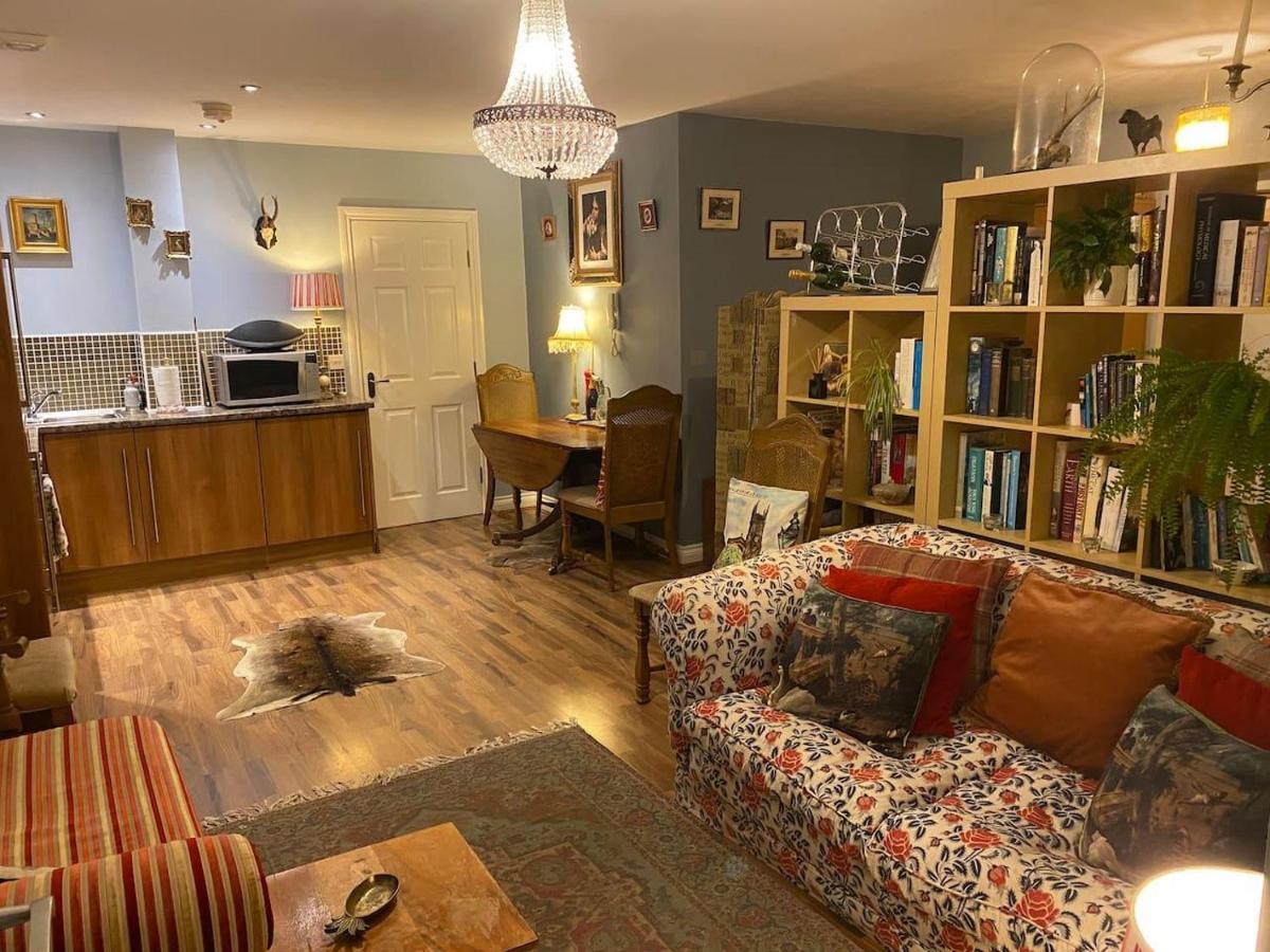 Quirky Town Centre Apartment With River Terrace Macclesfield Exteriér fotografie